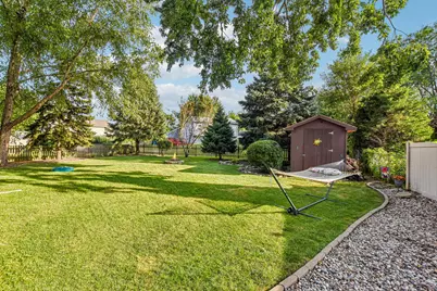 256 Meadows Drive, Sugar Grove, IL 60554 - Photo 27