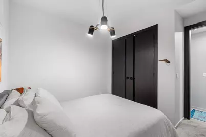1300 N Claremont Avenue #1E, Chicago, IL 60622 - Photo 35