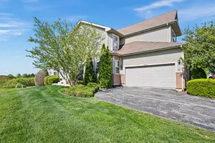 370 Sunset Blvd, Beecher, IL 60401 - Photo 1