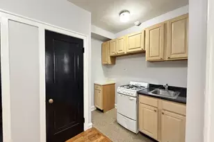 917 W Eastwood Ave, Chicago, IL 60640 - Photo 3