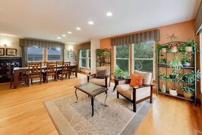 1914 N Burke Drive, Arlington Heights, IL 60004 - Photo 11