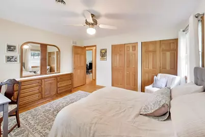 1914 N Burke Drive, Arlington Heights, IL 60004 - Photo 25