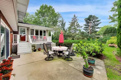 1914 N Burke Drive, Arlington Heights, IL 60004 - Photo 45