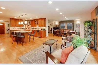 1914 N Burke Drive, Arlington Heights, IL 60004 - Photo 13
