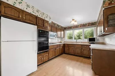 211 Sumac Road, Highland Park, IL 60035 - Photo 13
