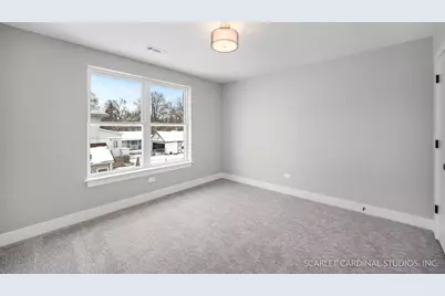 100 E Adams Avenue, Villa Park, IL 60181 - Photo 21