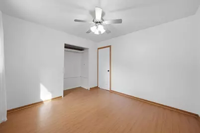 422 Suwanee Street, Park Forest, IL 60466 - Photo 11