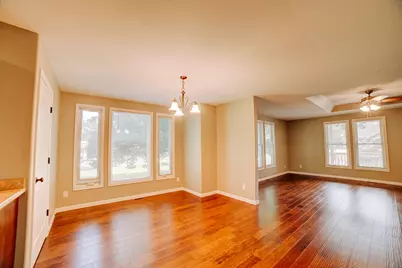 472 E Cherry Street, Watseka, IL 60970 - Photo 15