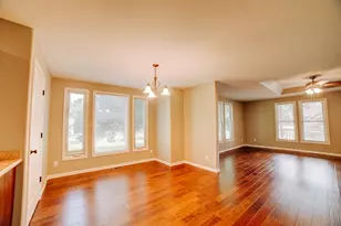 472 E Cherry St, Watseka, IL 60970 - Photo 15