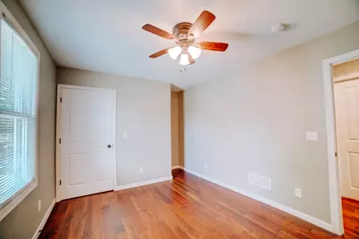 472 E Cherry Street, Watseka, IL 60970 - Photo 25