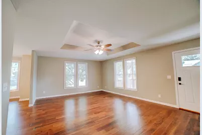 472 E Cherry Street, Watseka, IL 60970 - Photo 11