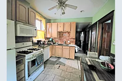 1908 W Cuyler Avenue, Chicago, IL 60613 - Photo 11