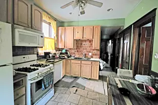 1908 W Cuyler Ave, Chicago, IL 60613 - Photo 11
