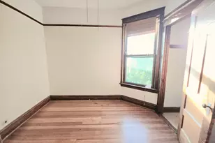1908 W Cuyler Ave, Chicago, IL 60613 - Photo 15
