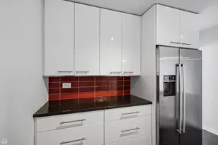 330 W Diversey Pkwy, Chicago, IL 60657 - Photo 11