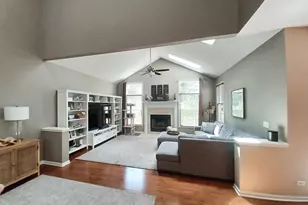 1175 Kingsmill Dr, Algonquin, IL 60102 - Photo 7