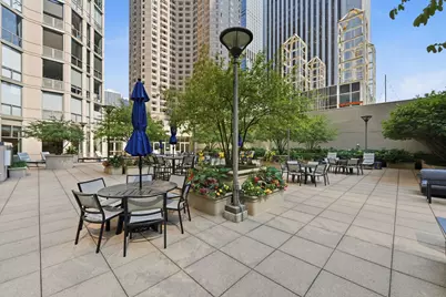 222 N Columbus Drive #2807, Chicago, IL 60601 - Photo 23