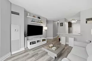 222 N Columbus Dr, Chicago, IL 60601 - Photo 5