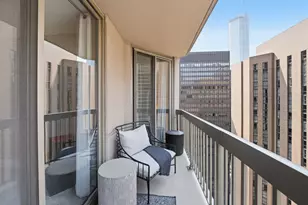 222 N Columbus Dr, Chicago, IL 60601 - Photo 19