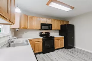 603 Wildberry Dr, Normal, IL 61761 - Photo 11