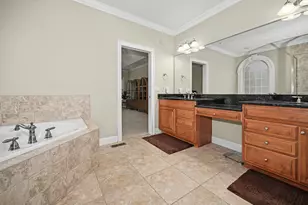 18 Stonebrook Ct, Bloomington, IL 61704 - Photo 55