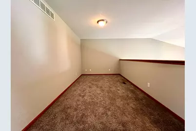 1172 Rose Drive, Sycamore, IL 60178 - Photo 9