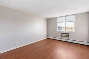 225 S Rohlwing Rd, Palatine, IL 60067 - Photo 11