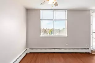 225 S Rohlwing Rd, Palatine, IL 60067 - Photo 13