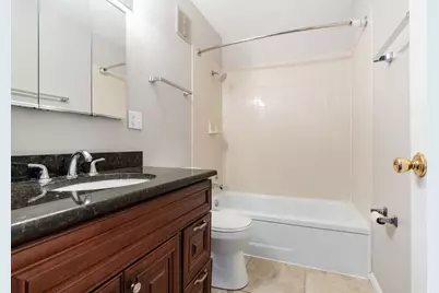 225 S Rohlwing Road #615, Palatine, IL 60067 - Photo 7