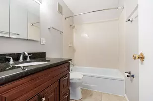 225 S Rohlwing Rd, Palatine, IL 60067 - Photo 7