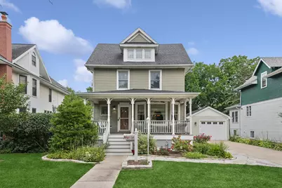 5909 N East Circle Avenue, Chicago, IL 60631 - Photo 1