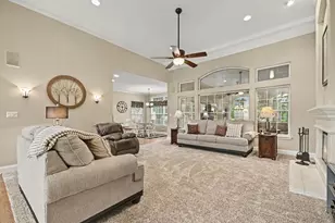 1805 Country Hills Dr, Yorkville, IL 60560 - Photo 5