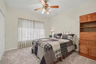 1805 Country Hills Drive, Yorkville, IL 60560 - Photo 19
