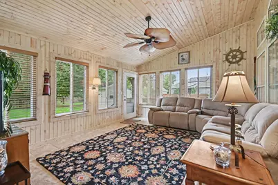 1805 Country Hills Drive, Yorkville, IL 60560 - Photo 13
