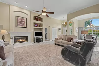 1805 Country Hills Drive, Yorkville, IL 60560 - Photo 7