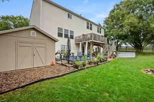 1514 Elizabeth Ct, Kirkland, IL 60146 - Photo 39