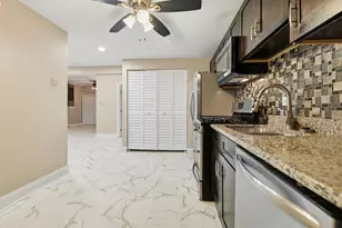 5944 S King Dr, Chicago, IL 60637 - Photo 11