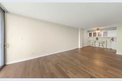 1043 S York Road #606, Bensenville, IL 60106 - Photo 9