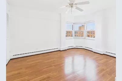 4970 N Marine Drive #827, Chicago, IL 60640 - Photo 9