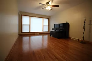 3121 W 85th St, Chicago, IL 60652 - Photo 7