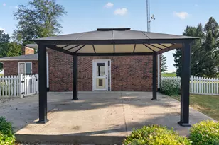 1347 N 33rd Rd, Ottawa, IL 61350 - Photo 37
