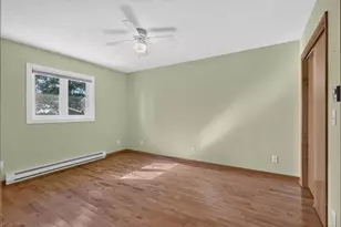 1347 N 33rd Rd, Ottawa, IL 61350 - Photo 15