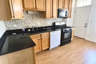 5423 S Michigan Ave, Chicago, IL 60615 - Photo 5