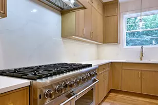 310 N Nottingham Ave, Glenview, IL 60025 - Photo 21