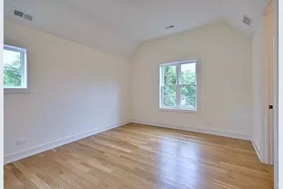310 N Nottingham Avenue, Glenview, IL 60025 - Photo 39
