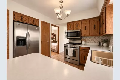 5303 S Parkside Avenue, Chicago, IL 60638 - Photo 3