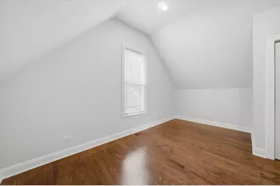 852 N Trumbull Avenue, Chicago, IL 60651 - Photo 15