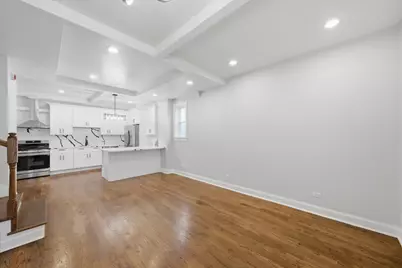 852 N Trumbull Avenue, Chicago, IL 60651 - Photo 5
