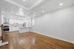 852 N Trumbull Ave, Chicago, IL 60651 - Photo 5