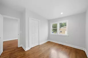 852 N Trumbull Ave, Chicago, IL 60651 - Photo 21